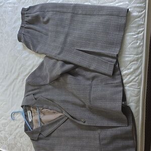 Alfred Dunner suit